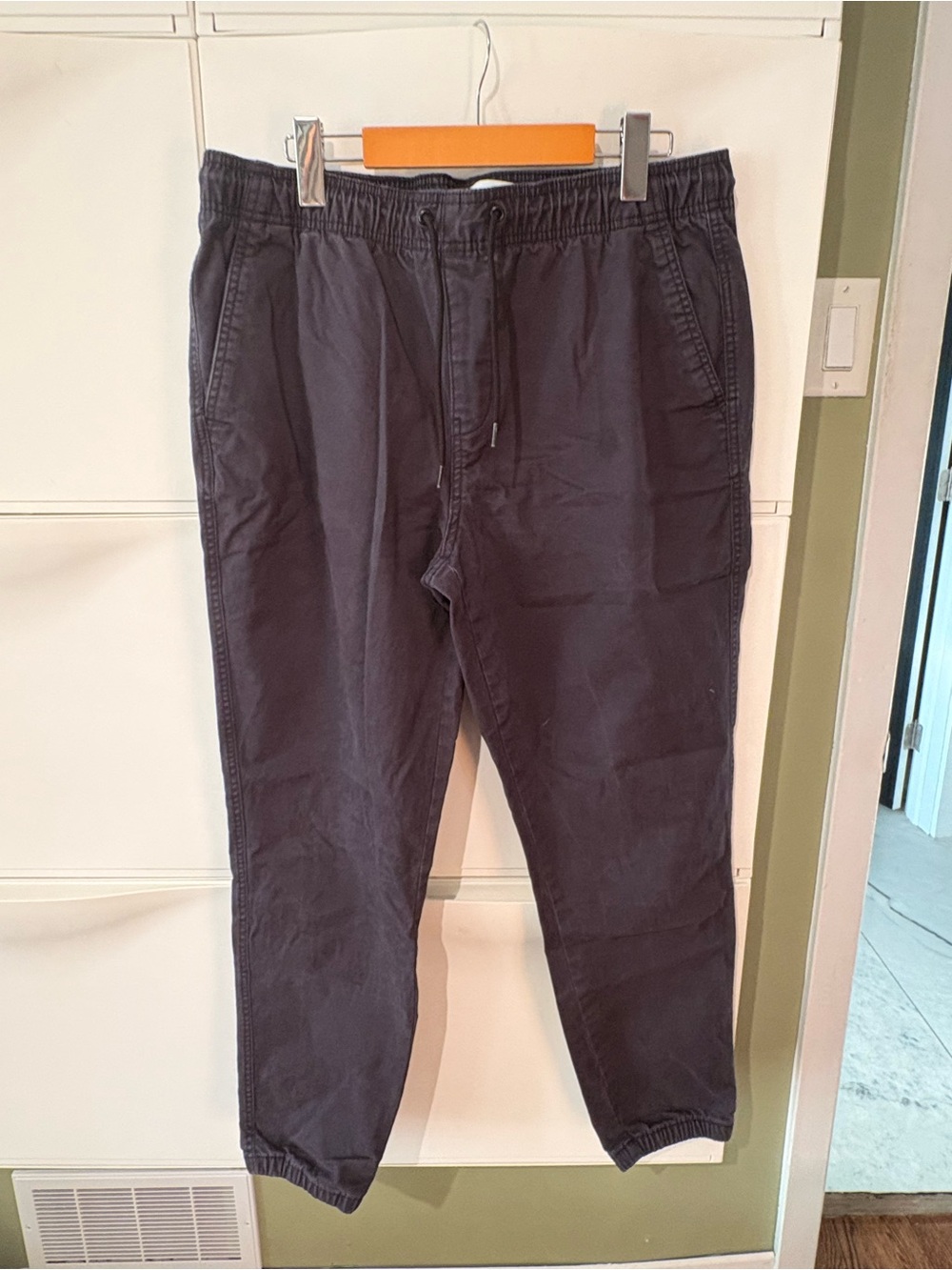 Old Navy Men's Black Drawstring Jogger Pants